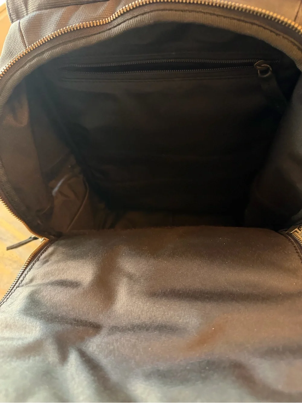 atlas black backpack vegan